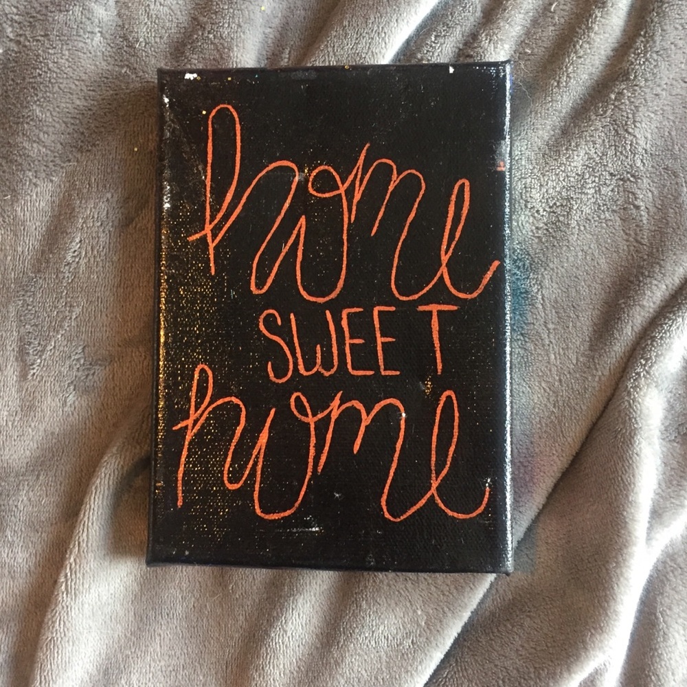 Home sweet home canvas
